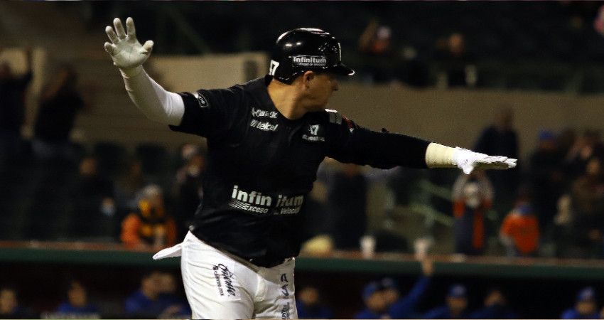 LaMP-Cochito-Cruz-Naranjeros-JALvsHER-12dic21
