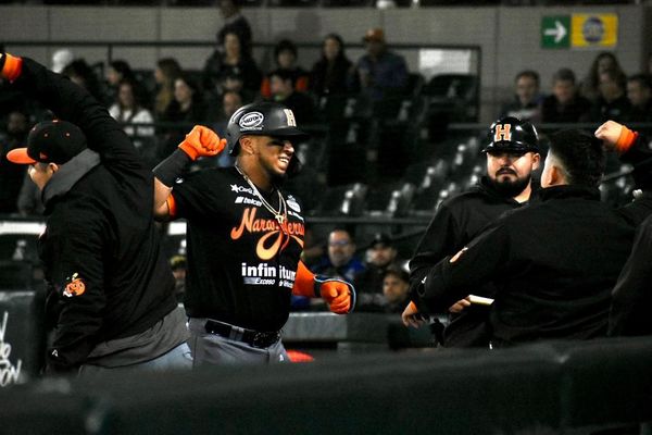 Paredes-Homerun-Yaquis