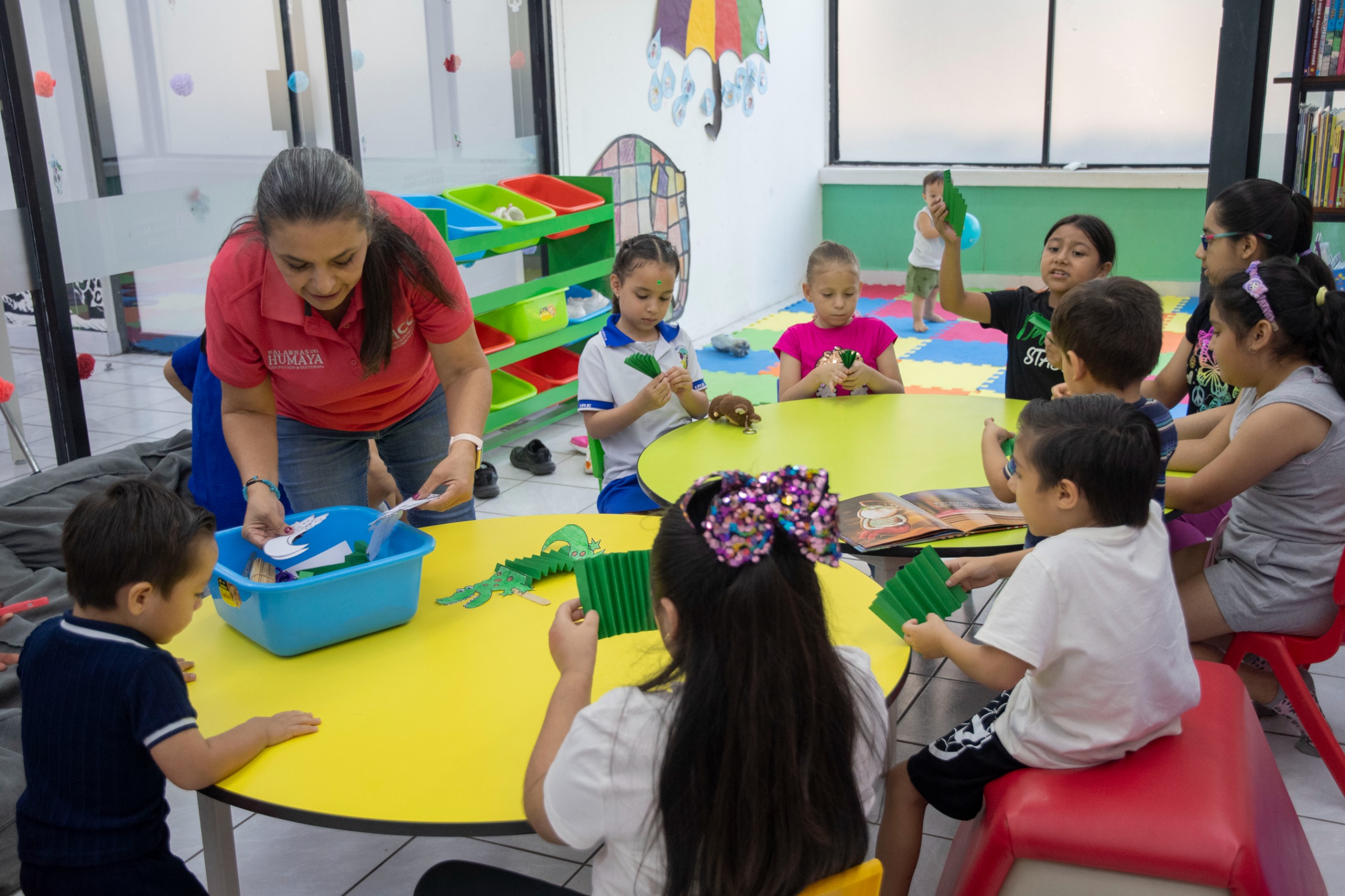 6b7f4323-672d-474c-b9e8-76cbab2760cc