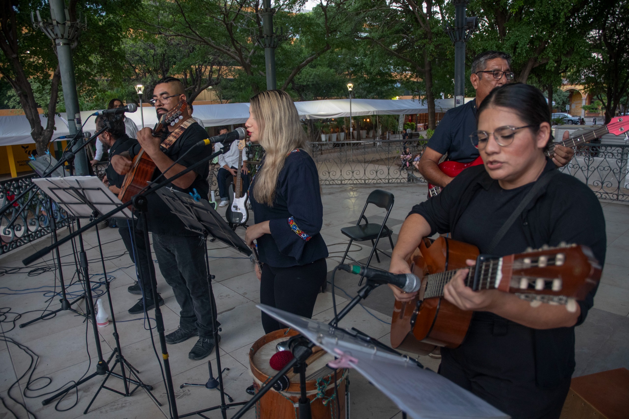 9d3faa4b-0518-41fd-8334-26f211fb564d