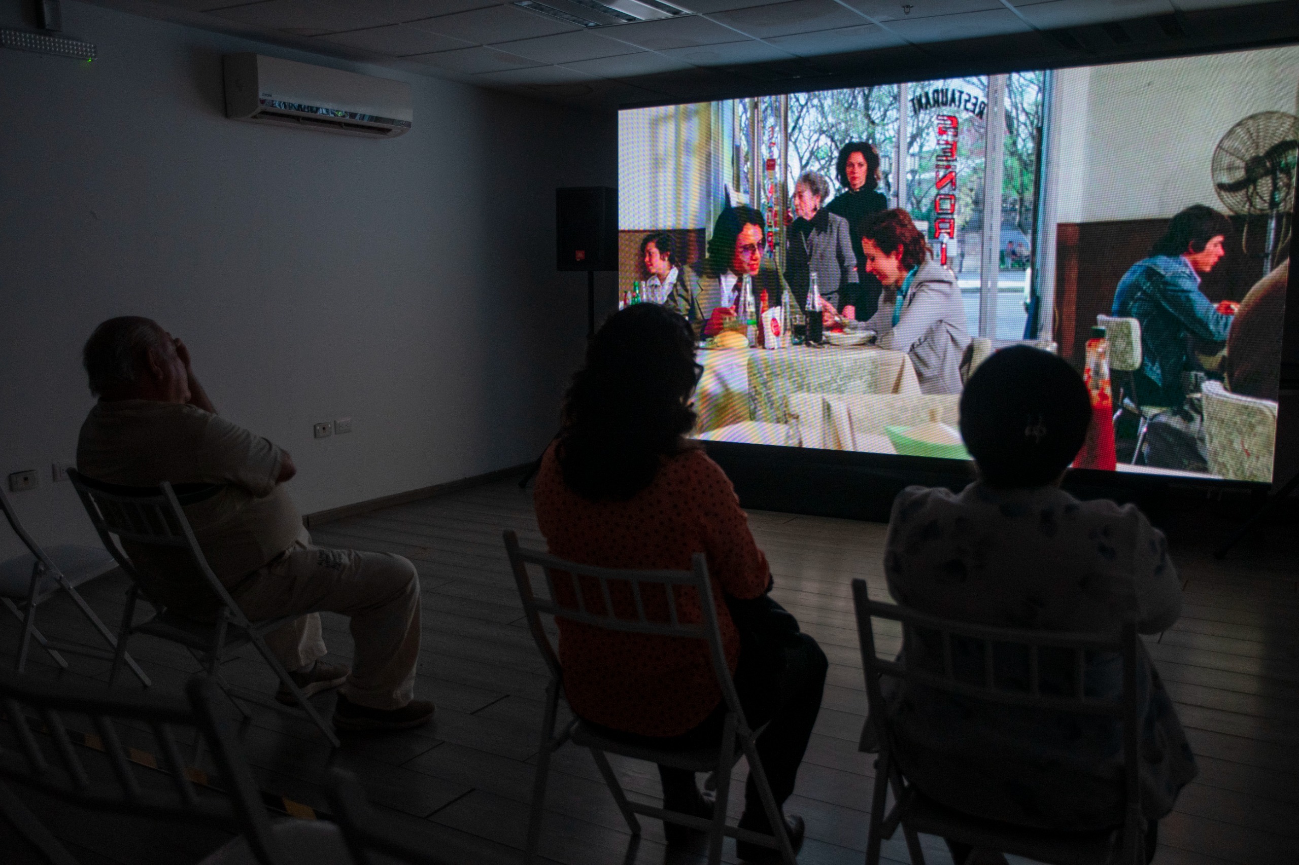 b40f633b-0ccc-4f51-a939-a064f2f04bf9