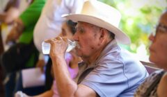 Recomienda Secretaría de Salud acciones para evitar golpe de calor y deshidratación