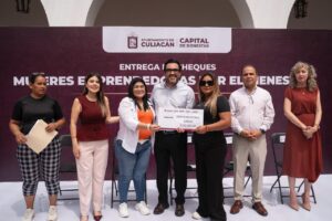“Gracias por pensar en nosotras”; en 4 años se han dispersado 14 mil 794 financiamientos de impulso a la mujer en Culiacán