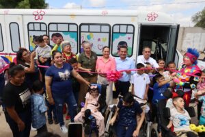 Previo al Día del Niño, DIF Navolato adquiere y pone a disposición un transporte para niñas y niños con discapacidad
