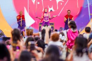 Más de 20 mil asistentes celebran el Día de la Niñez Sinaloense, en Palacio de Gobierno