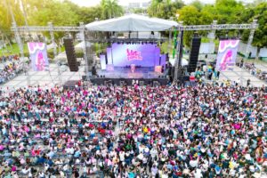 Más de 20 mil personas se reúnen en la Explanada de Palacio de Gobierno para celebrar a la niñez sinaloense