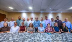 Gobernadora Yeraldine Bonilla se reunió con las y los presidentes municipales de todo Sinaloa
