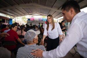 Van DIF y Ayuntamiento al encuentro de vecinos de comisarías; “estamos a la orden y para servirles”: Ana Miriam Ramos