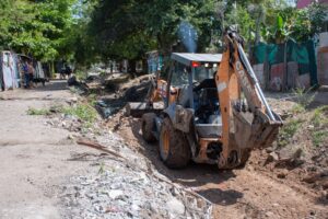 Programa de limpieza y desazolve de afluentes pluviales, arroyos, canales y drenes registra un avance del 85 por ciento: Moisés Monarrez, director de Obras Públicas del municipio de Culiacán