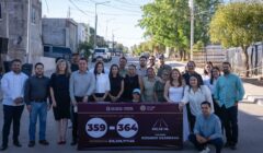 Vecinos de Rosario Uzárraga dejan atrás el lodo con entrega de seis calles pavimentadas